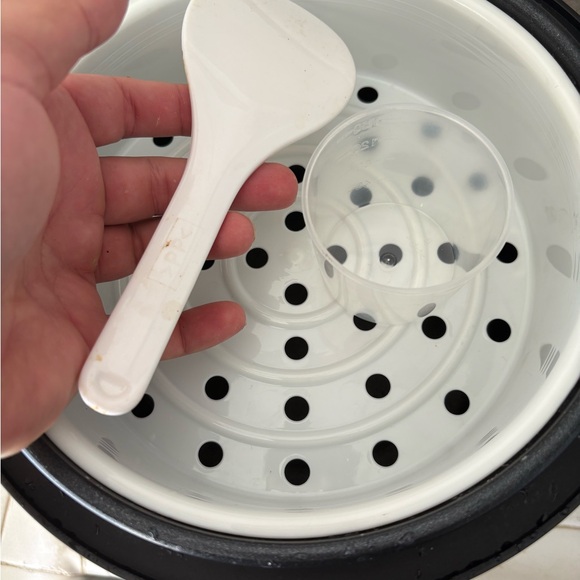 AROMA rice cooker - Picture 3 of 7